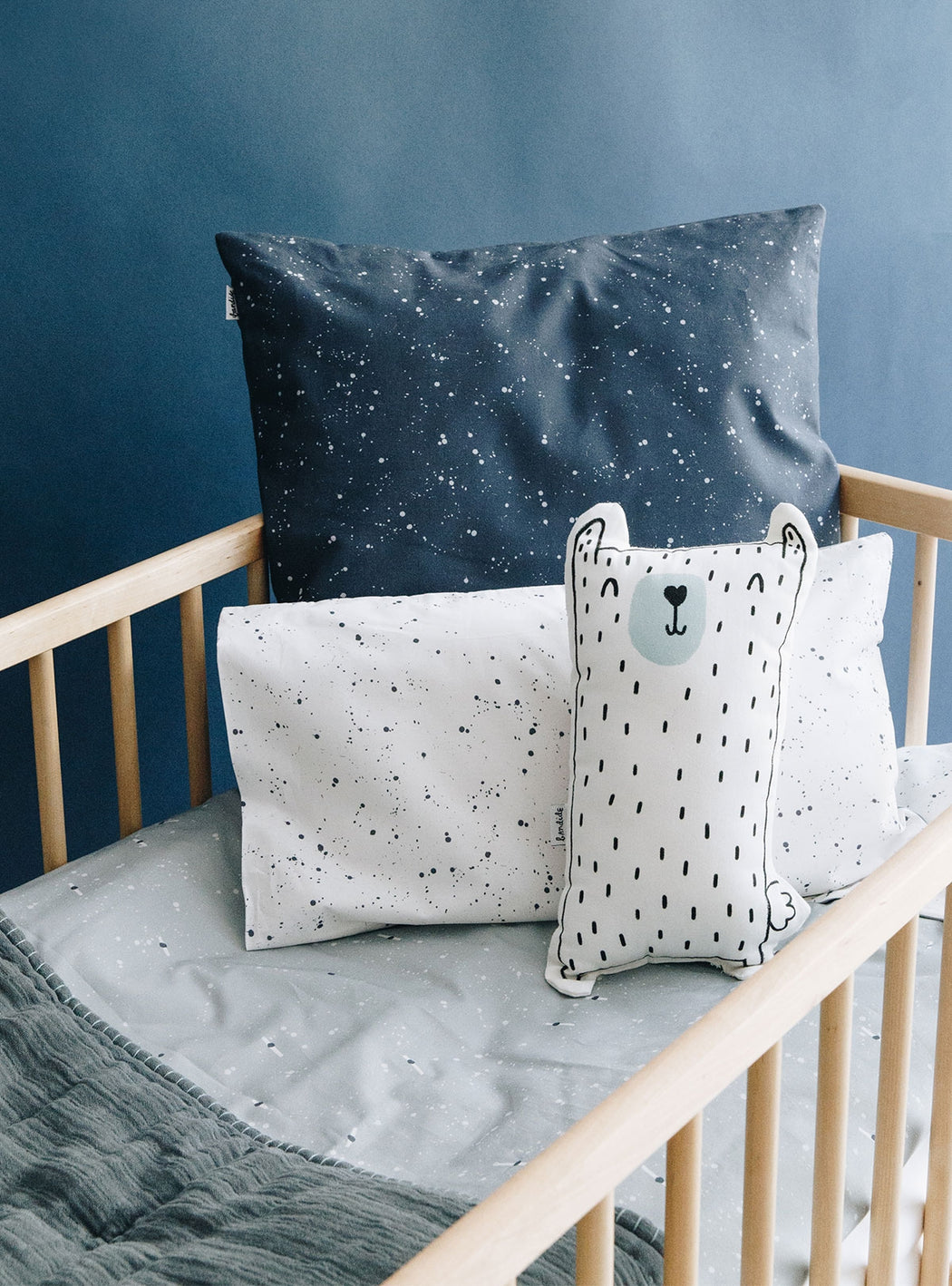 Set of Blue Cosmos Duvet cover for cradle + Otto Decorative Pillowcase