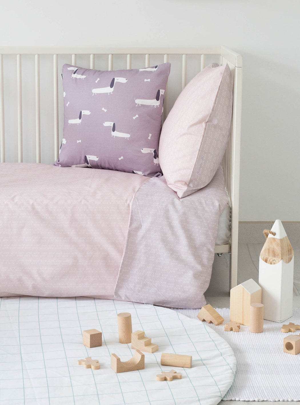 Set of Soft Pink Duvet cover for cradle + Momo Pillowcase 45 x 45 cm
