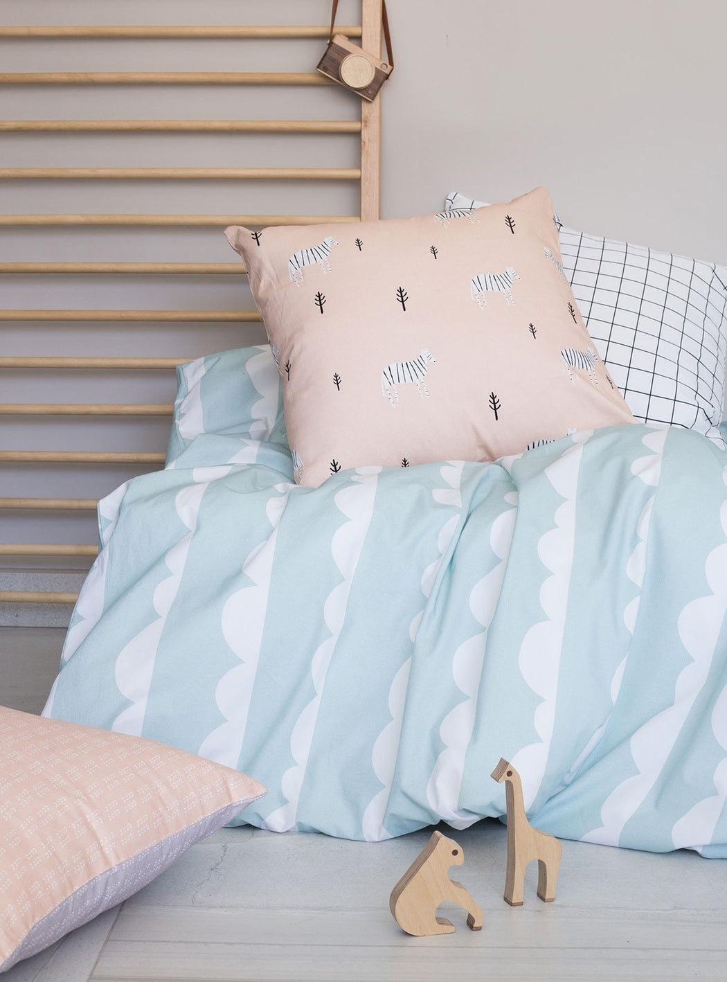 Set of Mint Waves Duvet cover for bed of 90 cm + Zebras Pillowcase 45 x 45 cm